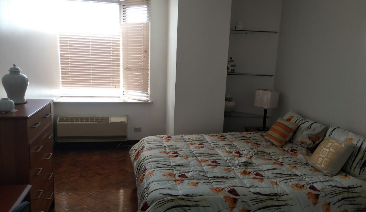 1 Bedroom condo with parking in Malate Manila (19)