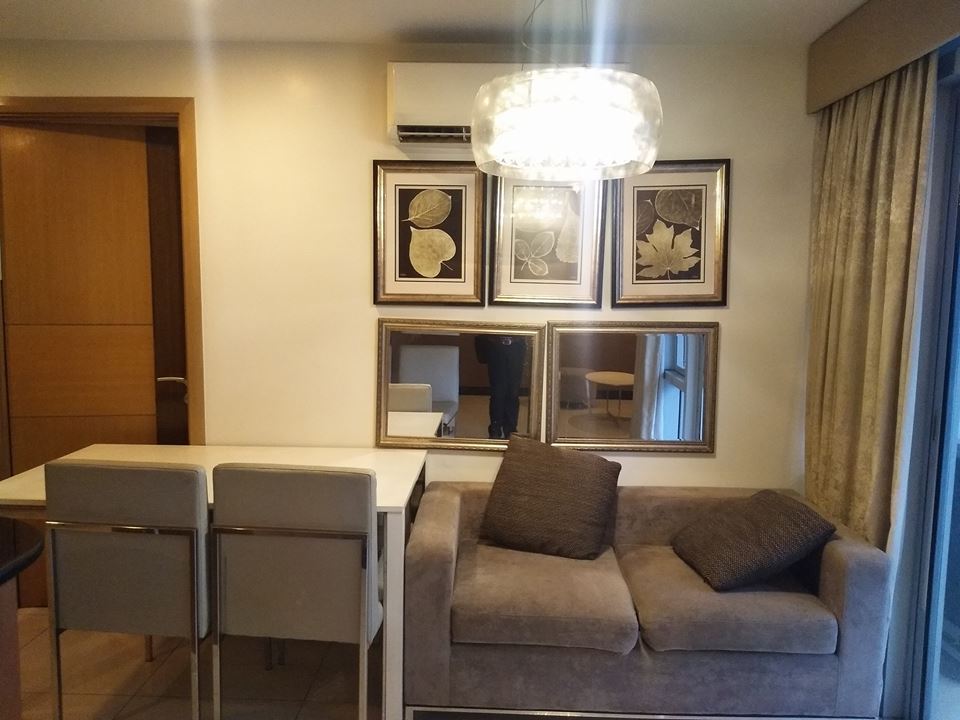 1 bedroom condo unit For Sale in One Central ,Makati ,Metro Manila (6)