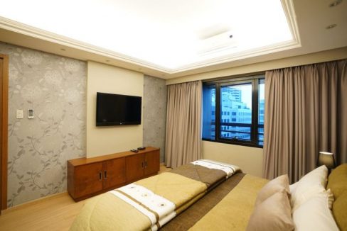 1 bedroom unit for sale in ICON PLAZA, BGC, The Fort, Taguig City (12)