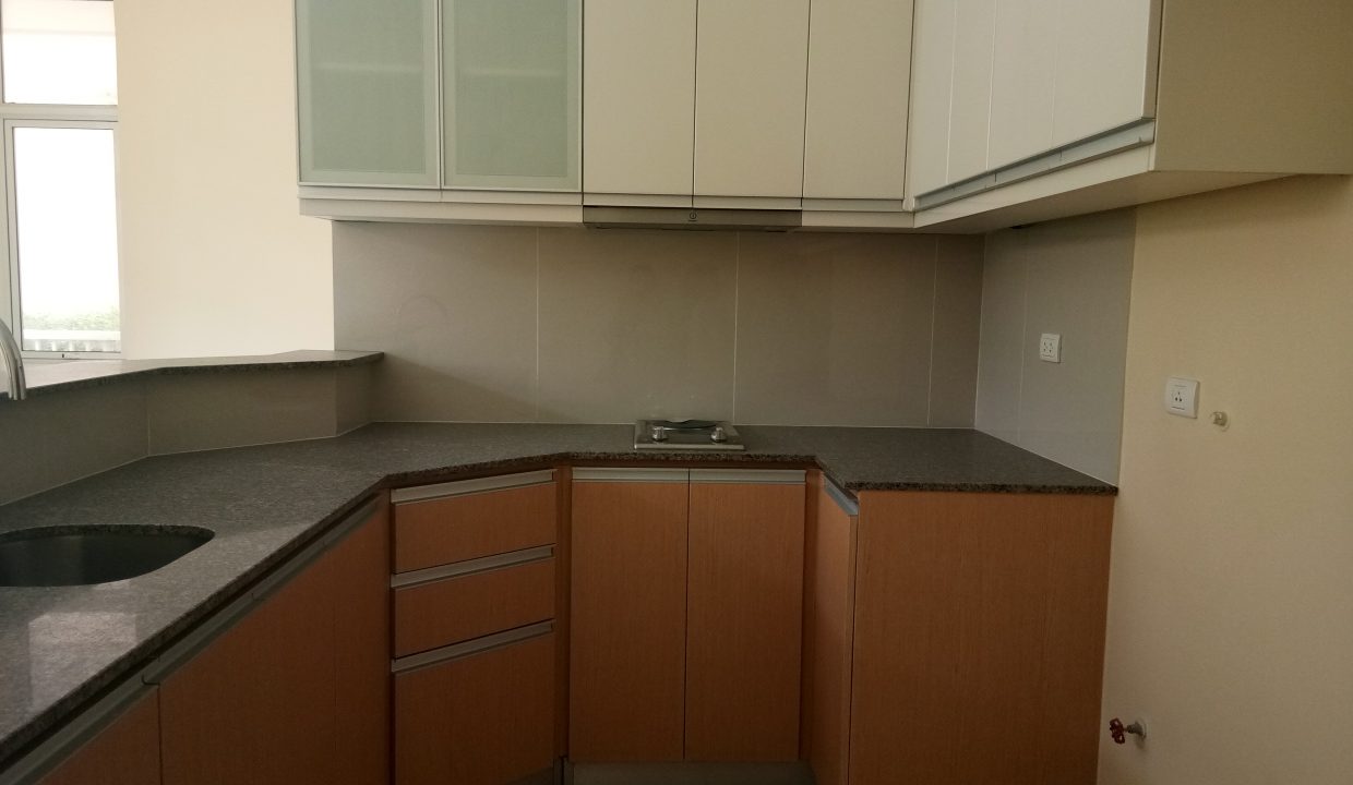 1 bedroom with balcony condo unit For Sale in The Venice Luxury Residences- Emanuele, Taguig City (6)