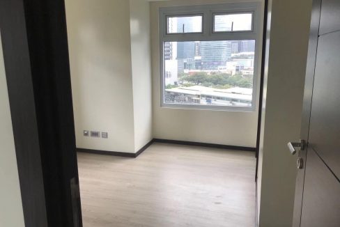 2 bedroom condo unit for Sale in The Trion Towers, BGC, Taguig City (12)