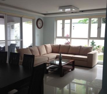 House and lot for sale in BF home paranaque10