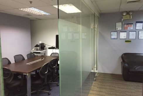 Office space for sale in Chatham House, Valero cor VA Rufino Salcedo Village, Makati (3)