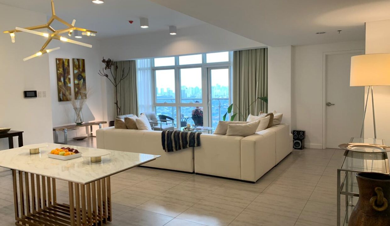 3BR with 3 balconies condo for Sale in SkyVillas at One Balete New Manila, Quezon City (2)