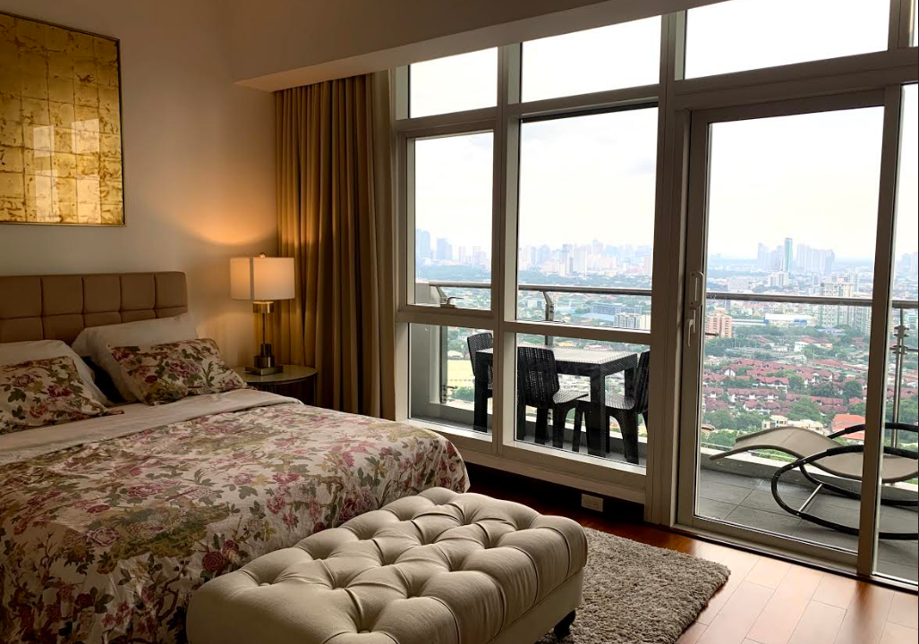 3BR with 3 balconies condo for Sale in SkyVillas at One Balete New Manila, Quezon City (6)