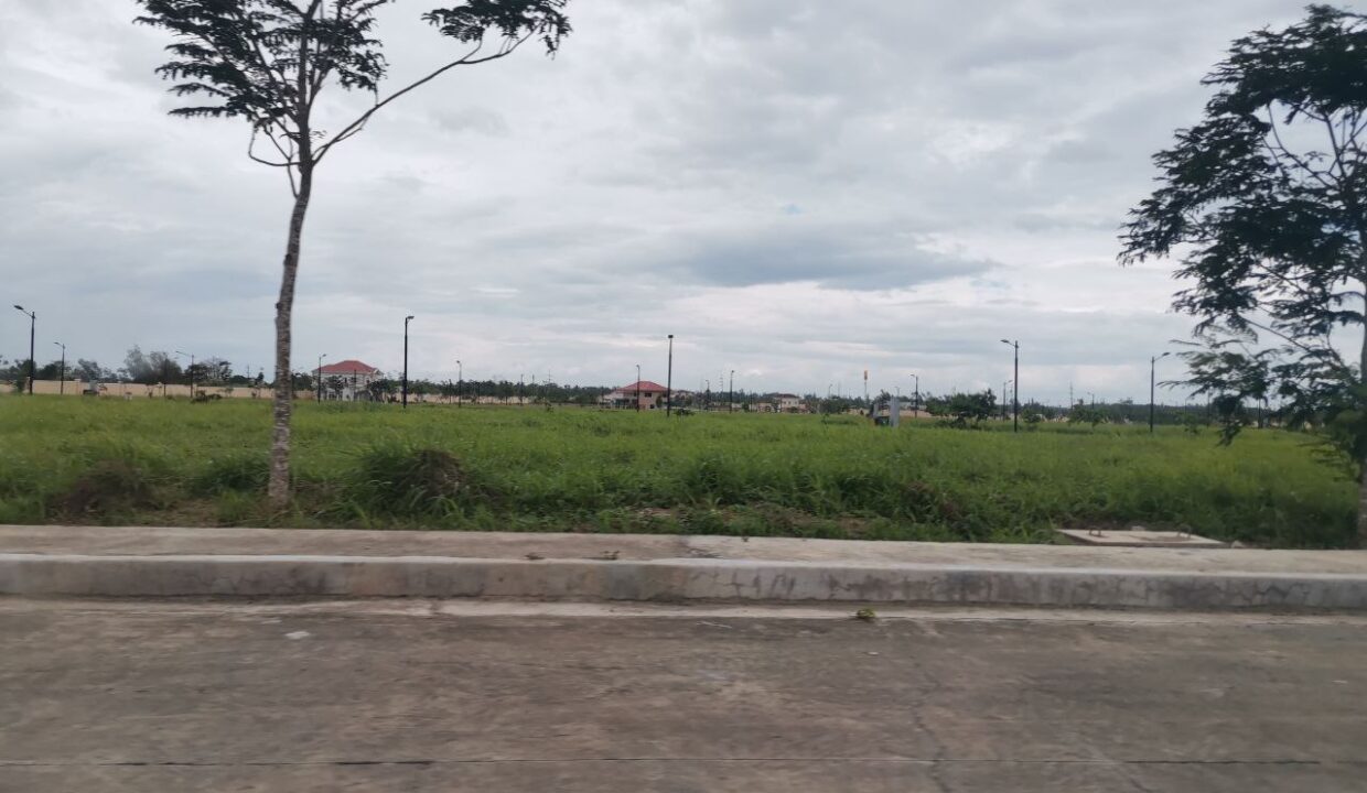 Forbes Hill lot for sale in Bacolod City  (6)
