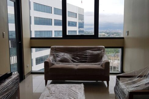One Manchester Place - Condo for sale in Mactan Newtown Cebu (2)