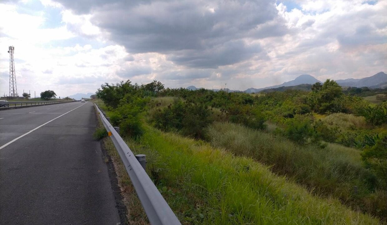 363 Hectares Land for sale in Porac, Pampanga along SCTEX (2)