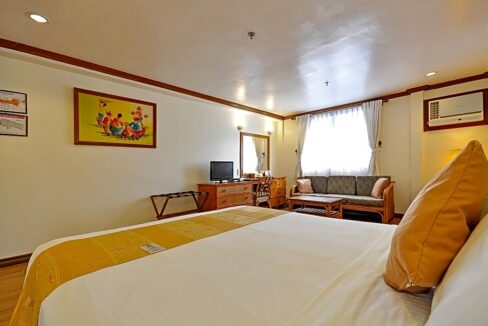 Red Coconut -Beach Hotel for Sale in Boracay Island, Philippines   (9)