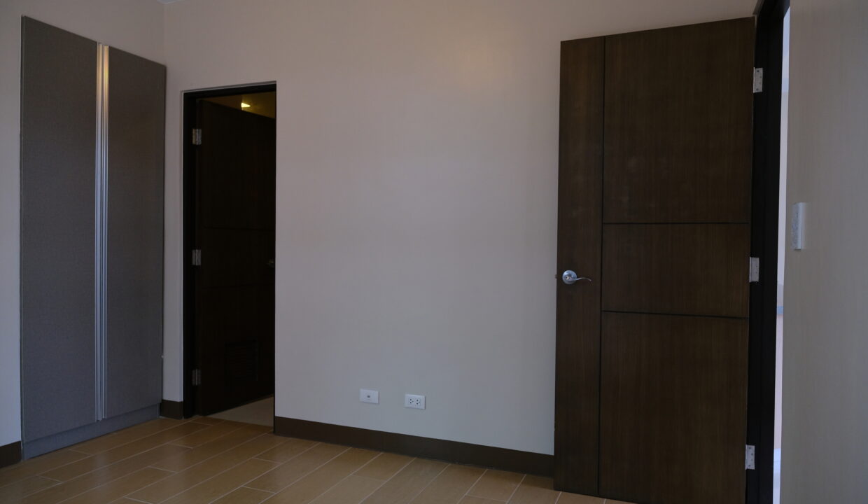 St Mark Residences - Condo for sale at Mckinley Hill Taguig City  1JPG