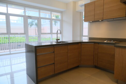 St Mark Residences - Condo for sale at Mckinley Hill Taguig City  4JPG