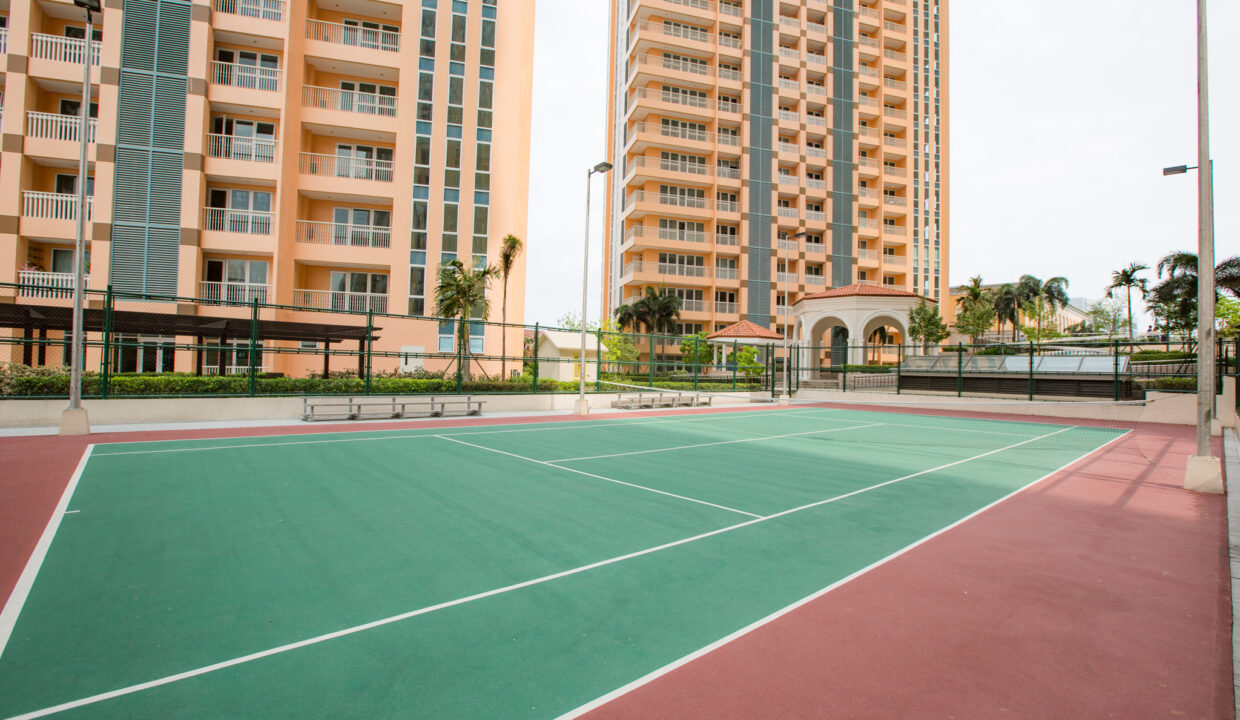 St. Mark Residence - Condo for sale in Mckinley Hill Taguig City  (3)