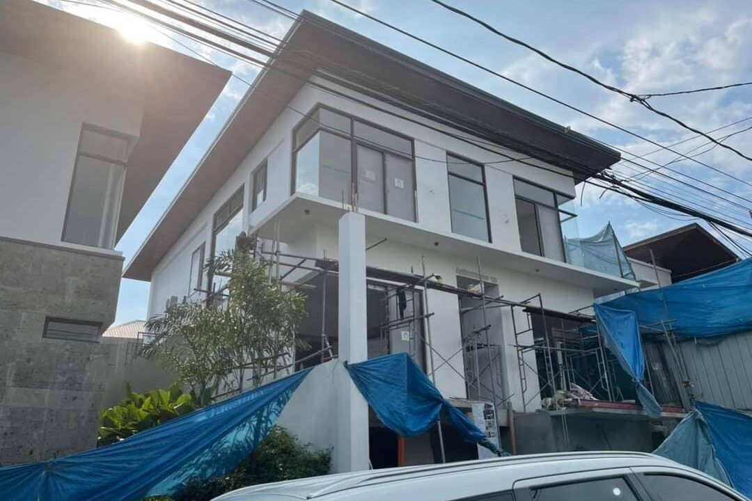 Alabang Hills Village  - Newly Built House & Lot for Sale in Muntinlupa City  (1)