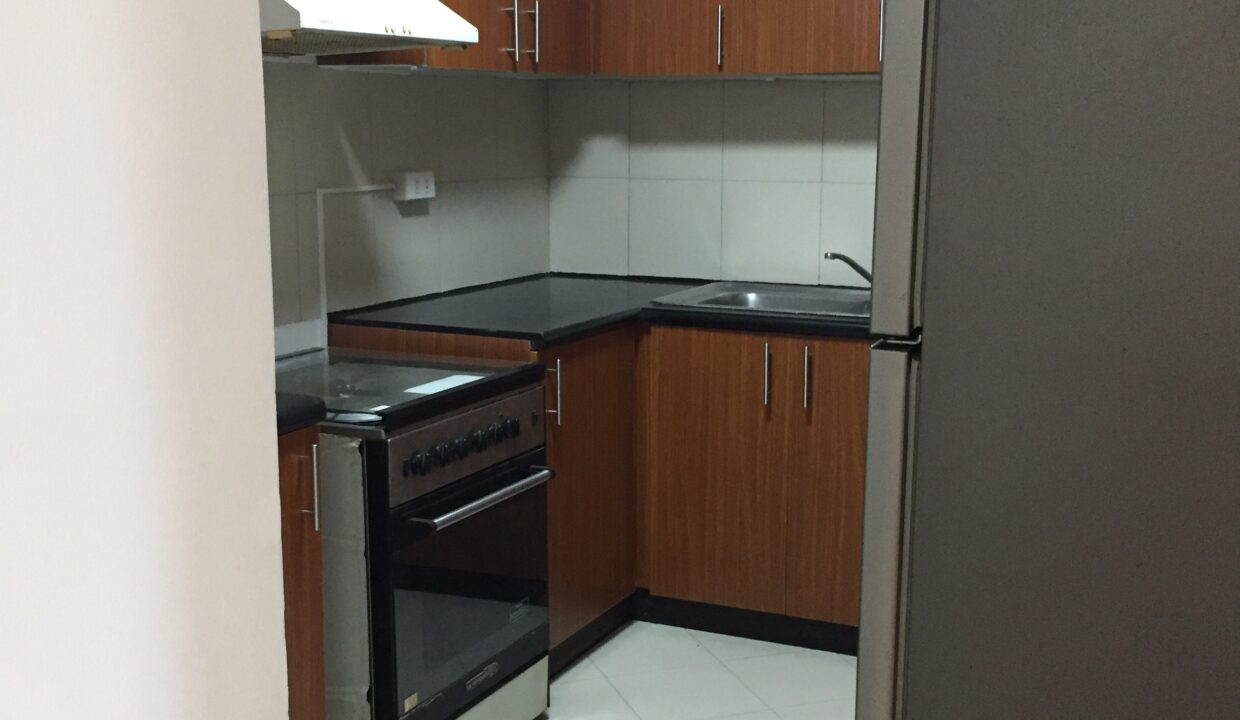 Mckinley Garden Villas  Condo in Taguig city  (7)