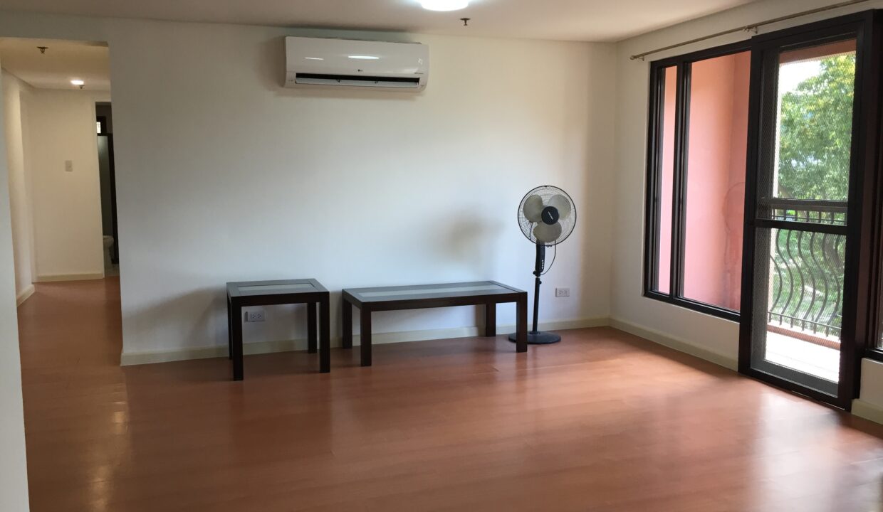 Mckinley Garden Villas  Condo in Taguig city  (9)
