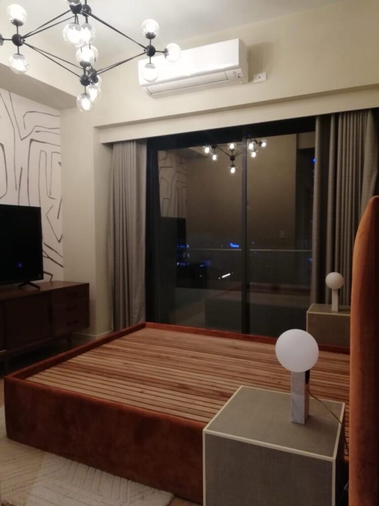 Photo inspiration: Gallery Detail: Albany Residences Penthouse Luxury Condo For Sale In Mckinley West