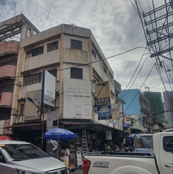 Commercial Building for Sale in Raon Quiapo – Corner Property with High Foot Traffic | Php70M